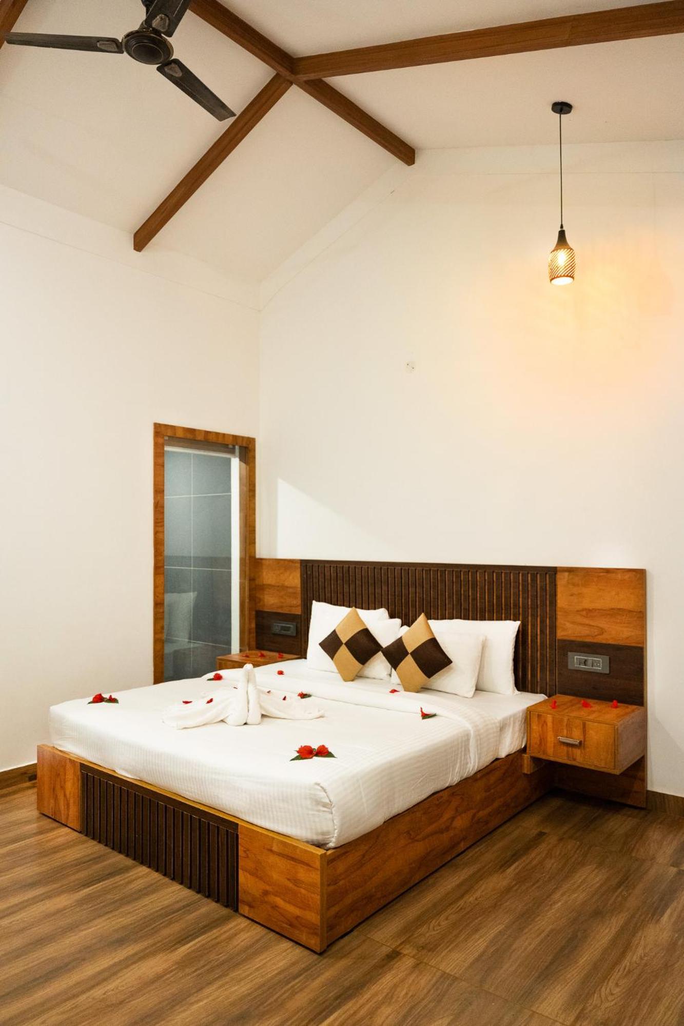 Tealawn Pool Villa, מונאר מראה חיצוני תמונה